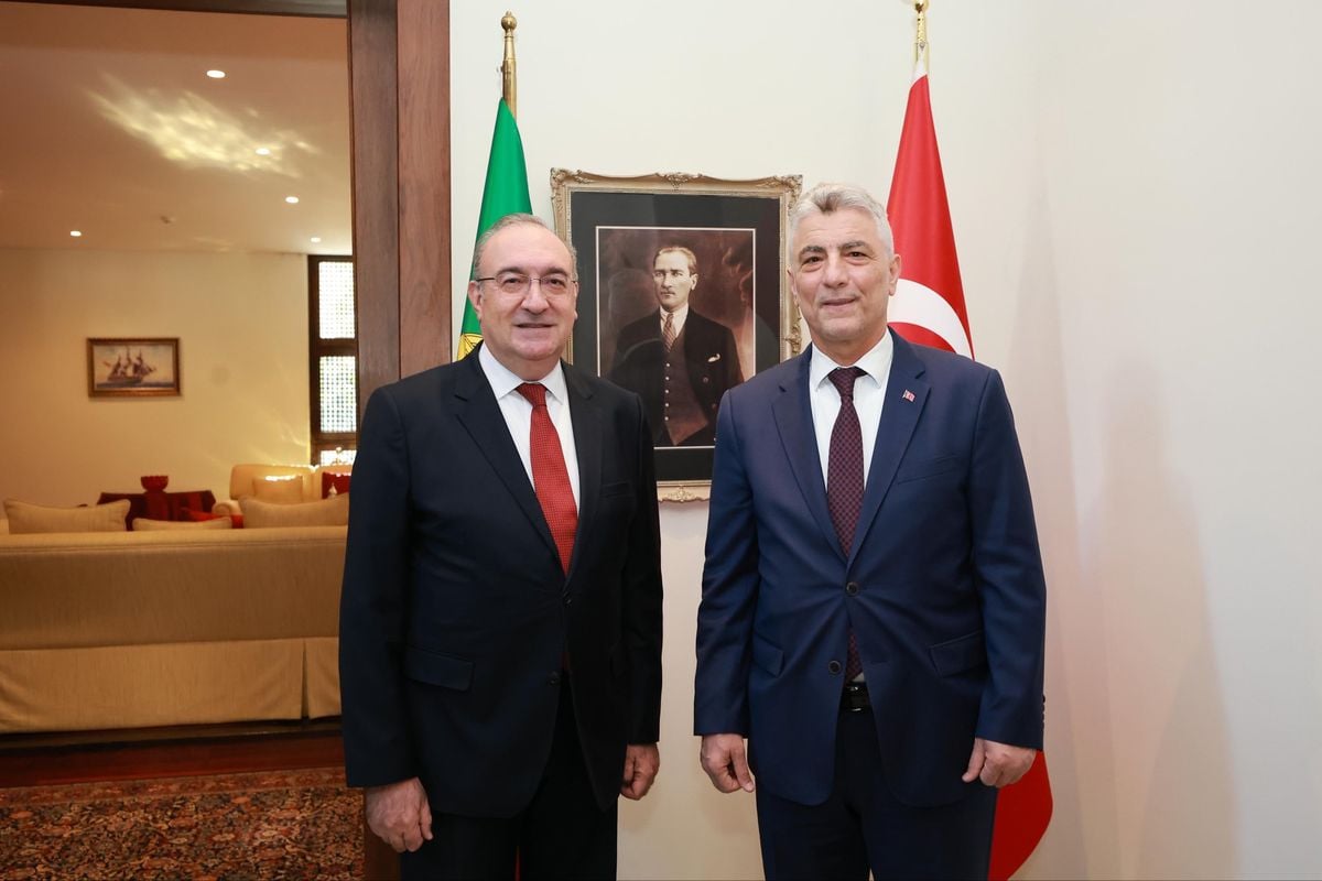 Ticaret Bakanı Ömer Bolat, Portekiz'de