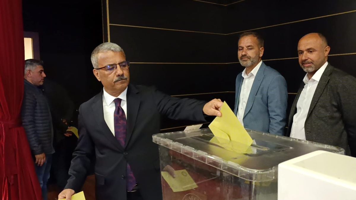 Adıyaman ESOB'da Duranay güven tazeledi