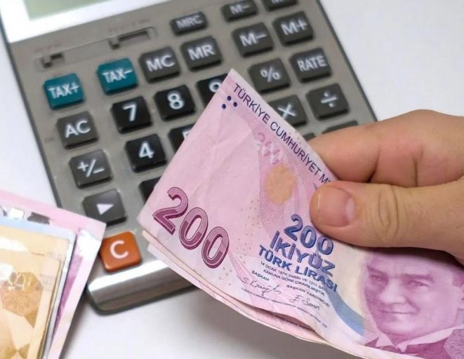 Alım gücü düşen memur ve emekliye nefes aldıracak zam teklifi