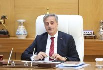 Sakarya Büyükşehir Belediye Başkanı Alemdar'dan tramvay hattı açıklaması