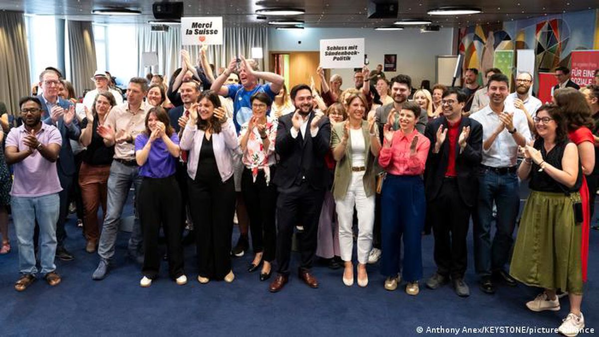 İsviçre'de referandum: Nüfusu sınırlama planı reddedildi