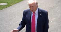 Trump: Petrol yüklü gemiler Hürmüz Boğazı'ndan ayrılmaya başladı