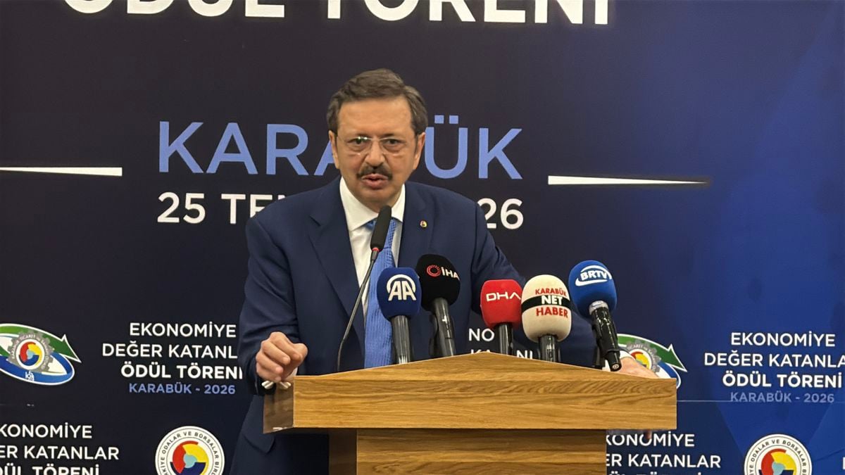 Hisarcıklıoğlu: Üretim yapmaya devam eden her kardeşim madalya almaya hak ediyor (2)