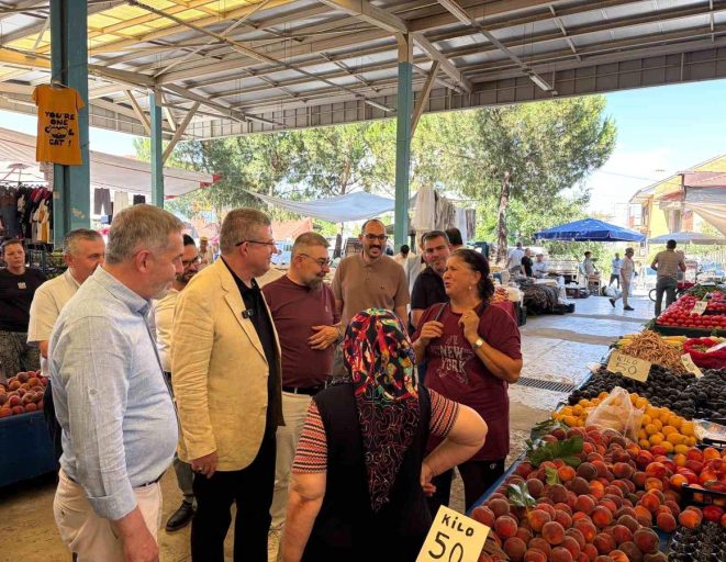 Denizli AK Parti Kayıhan Pazarının nabzını tuttu