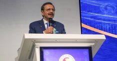 Hisarcıklıoğlu: Üretim yapmaya devam eden her kardeşim madalya almaya hak ediyor