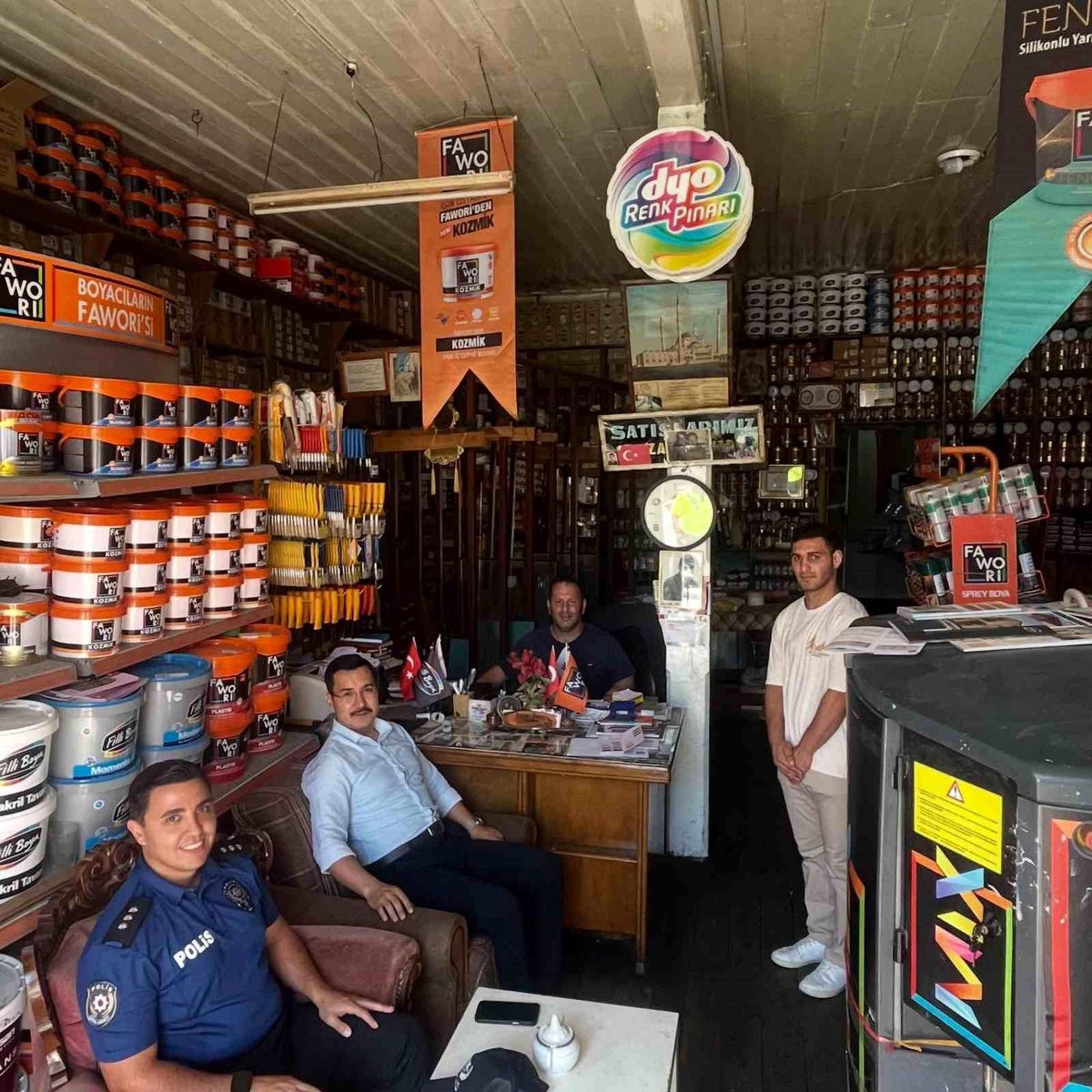 Vatandaş odaklı hizmet anlayışıyla dikkat çeken Akyaka Kaymakamı Demirtaş esnaf ile buluştu