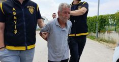 Yürümekte zorlanan şüpheli, kapının camını kırdığı iş yerindeki imitasyon takıları çaldı