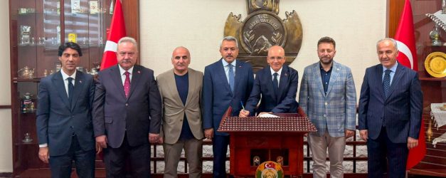 Bakan Şimşek Rize'de Temaslarda Bulundu
