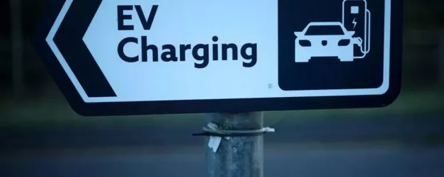 İngiltere elektrikli araç hedeflerini gözden geçiriyor