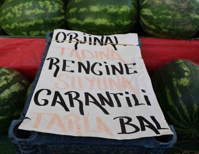 Kırşehir'de Sıcaklar Karpuza İlgiyi Artırdı