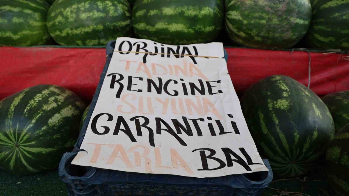 Kırşehir'de Sıcaklar Karpuza İlgiyi Artırdı