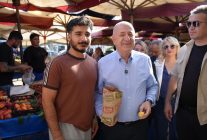 Özdağ Sincan'da Pazar Yerinde Esnafı Dinledi