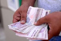 Sürücüler güne zamla başladı! Benzinin litresi bazı illerde 72 lirayı aştı