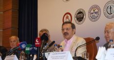 TOBB Başkanı Hisarcıklıoğlu: Sırt sırta, gönül gönüle zor günleri aşacağız