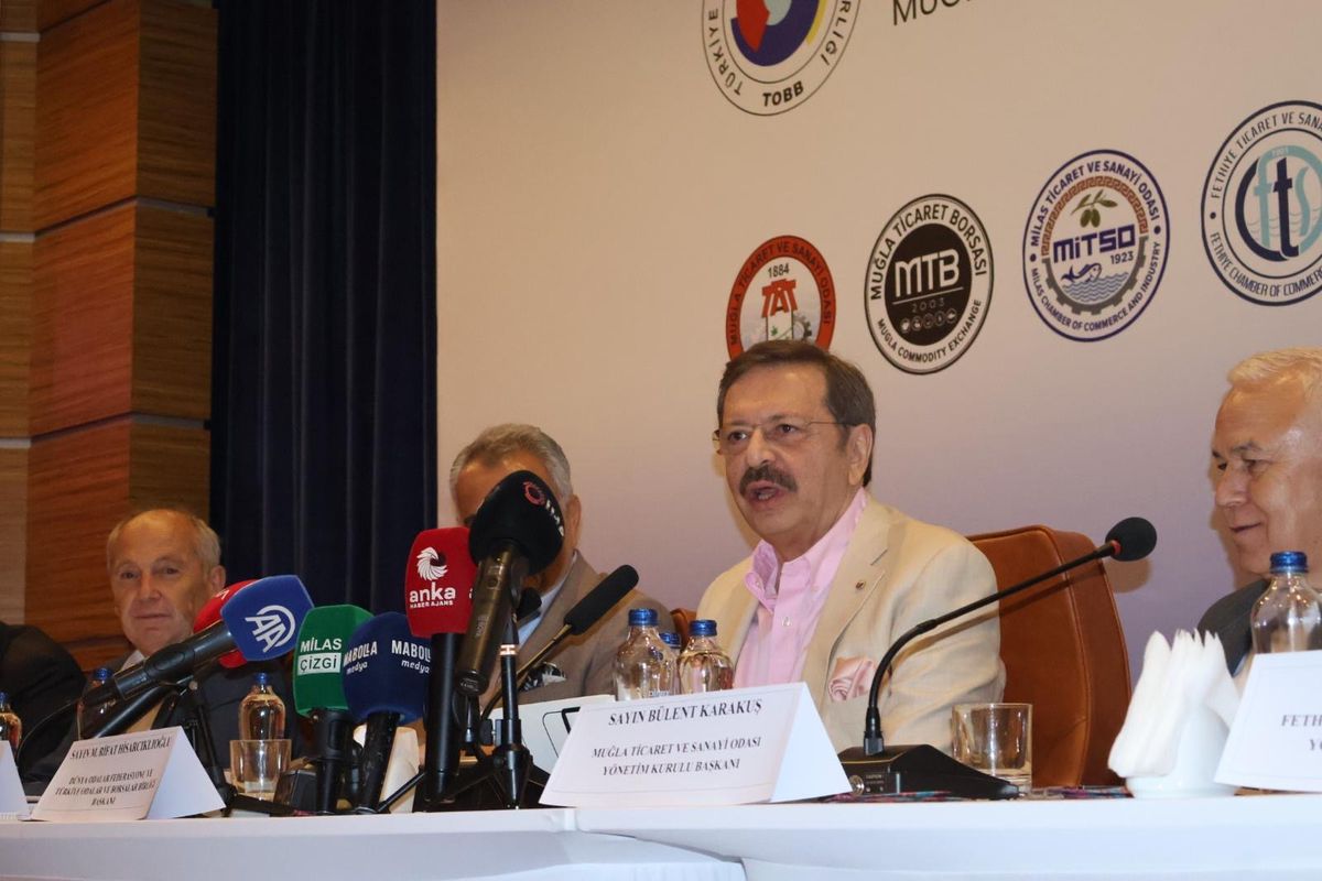 TOBB Başkanı Hisarcıklıoğlu: Sırt sırta, gönül gönüle zor günleri aşacağız