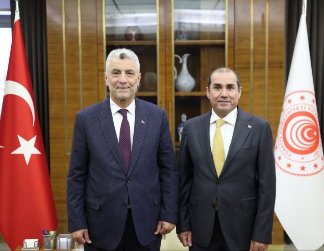 Ticaret Bakanı Bolat, Irak Büyükelçisi ile 30 Milyar Dolarlık Ticaret Hacmi Hedefini Görüştü