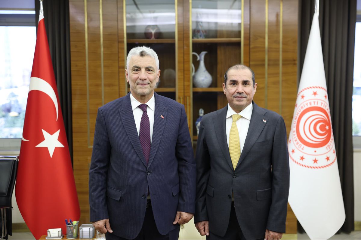 Ticaret Bakanı Bolat, Irak Büyükelçisi ile 30 Milyar Dolarlık Ticaret Hacmi Hedefini Görüştü