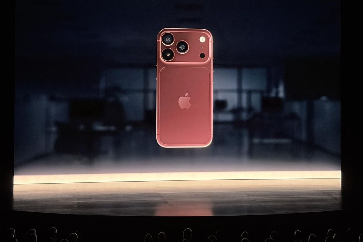 Apple iPhone 18 Pro ve 18 Pro Max'i tanıttı! İşte yeni renk seçenekleri