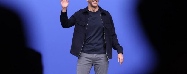 Apple'da 15 yıl sonra bir ilk! Lansmanda tüm gözler onun üzerindeydi