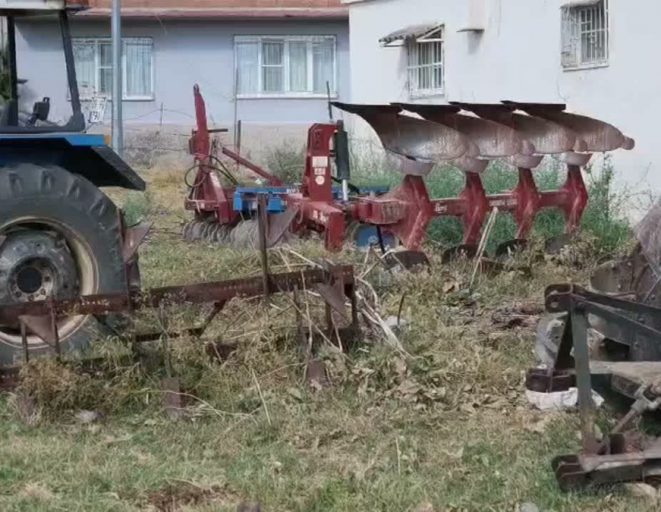Çiftçilerden mazot fiyatlarına tepki: "Bu şartlarda çiftçinin ayakta durması mümkün değil, çiftçi çalışarak fakirleşiyor"