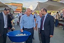 Osmaniye'de pazar esnafı YENİ Parti milletvekillerine 'Bıçak kemiğe dayandı' dedi