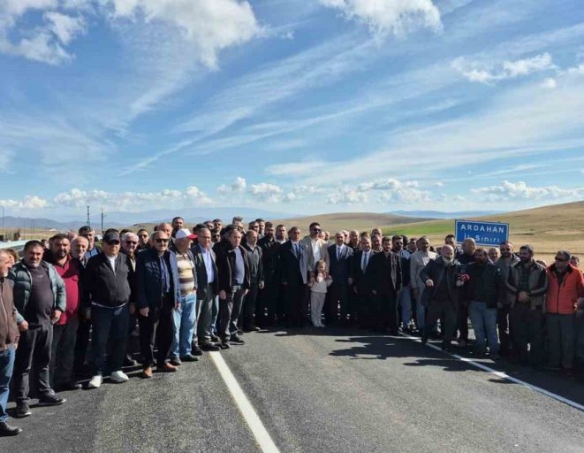 Ardahan ve Artvin'de STK ve parti temsilcileri Sahara Tüneli'ne ortak çağrı yaptı