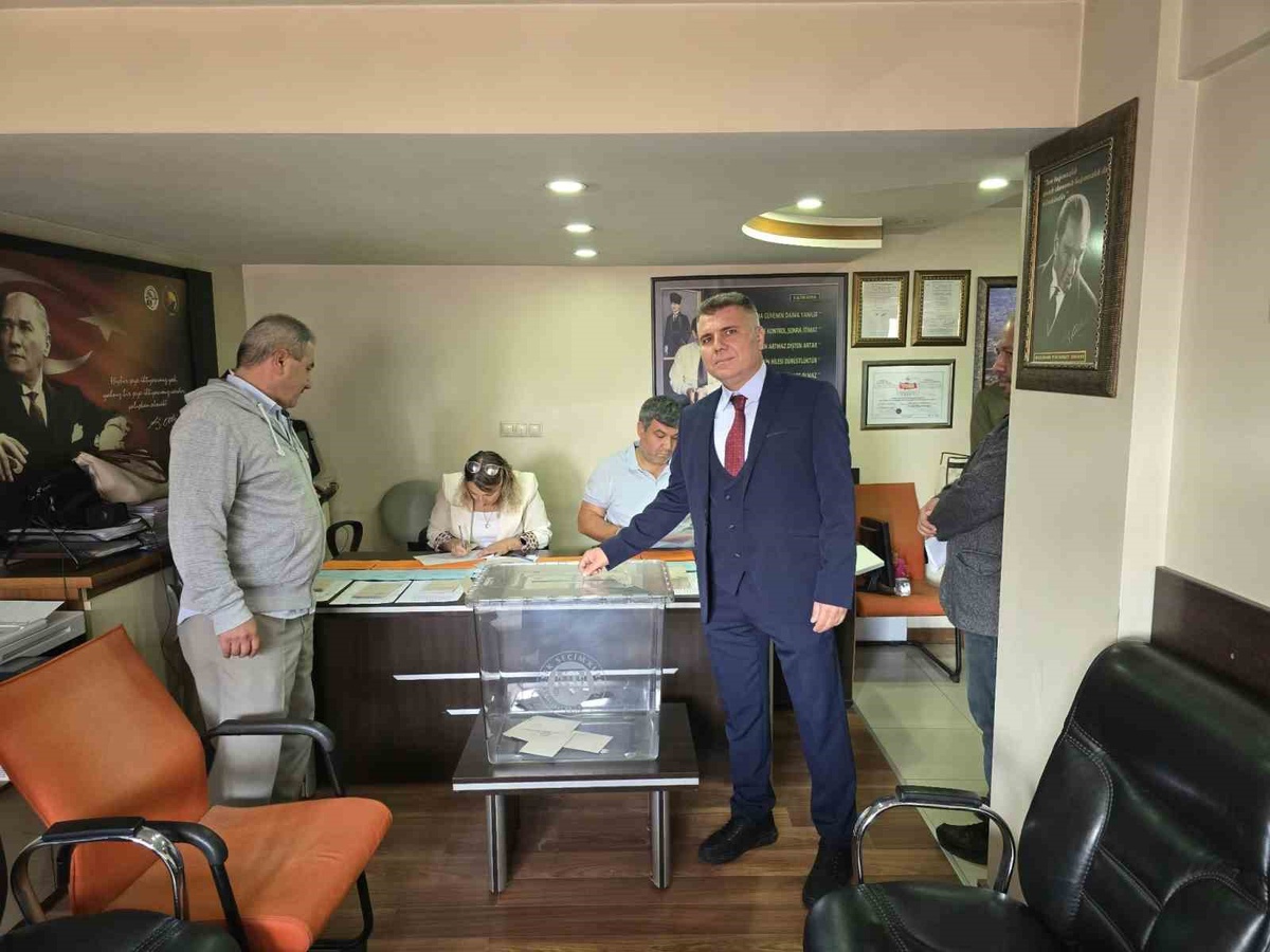Buldan Ticaret Odası seçimini Özgür Önder'in mavi listesi 16 oy farkla kazandı