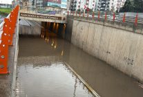Diyarbakır'da yağışta 322 çağrı geldi, DİSKİ'nin milyarlık yatırımı sorgulandı