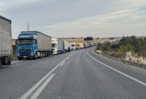 Kapitan Andrevo'daki yenileme, Hamzabeyli'de 30 kilometrelik tır kuyruğu oluşturdu