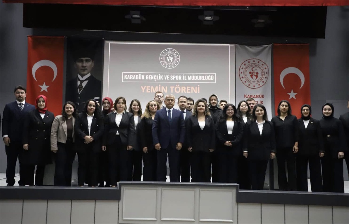 Karabük'te 26 memur yemin etti, İUP için 57 kişilik kontenjan duyuruldu