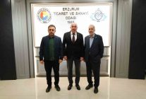 Lila Kağıt Yönetim Kurulu Başkanı Öğücü, Erzurum yatırımını Özakalın'la görüştü